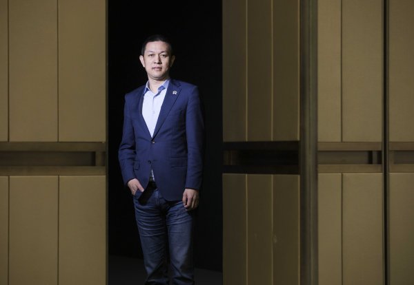 融创配资 凌云B股：4月25日起公司股票将被实施退市风险警示